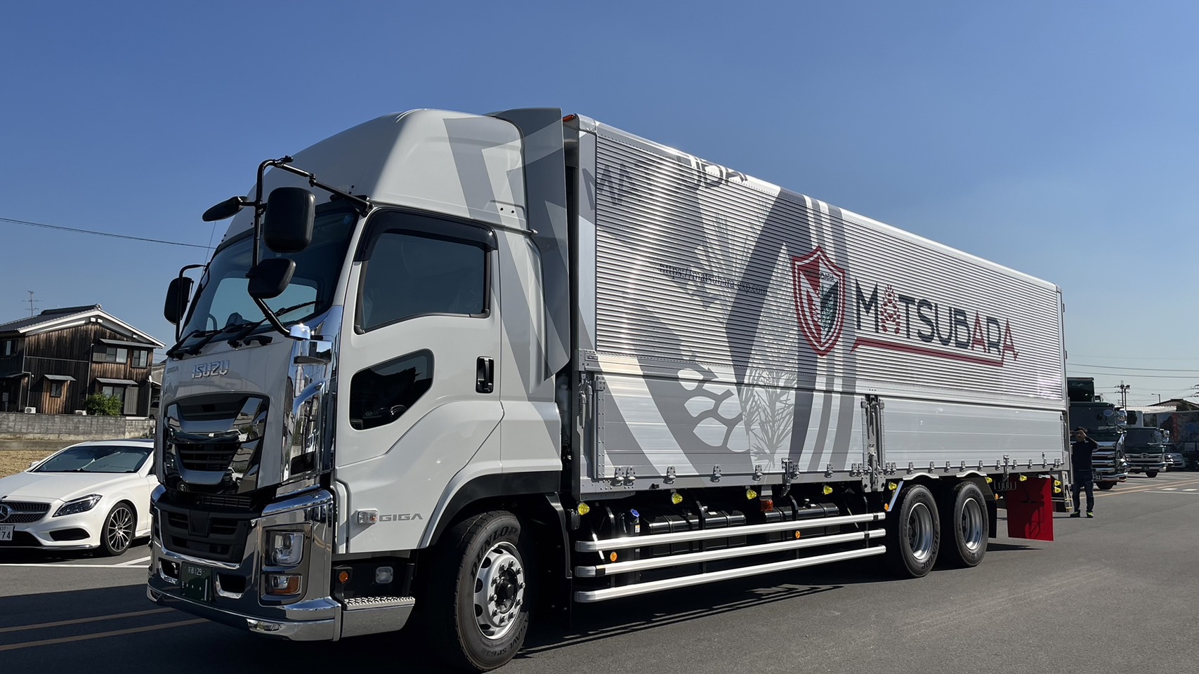 トラックデザイン|松原